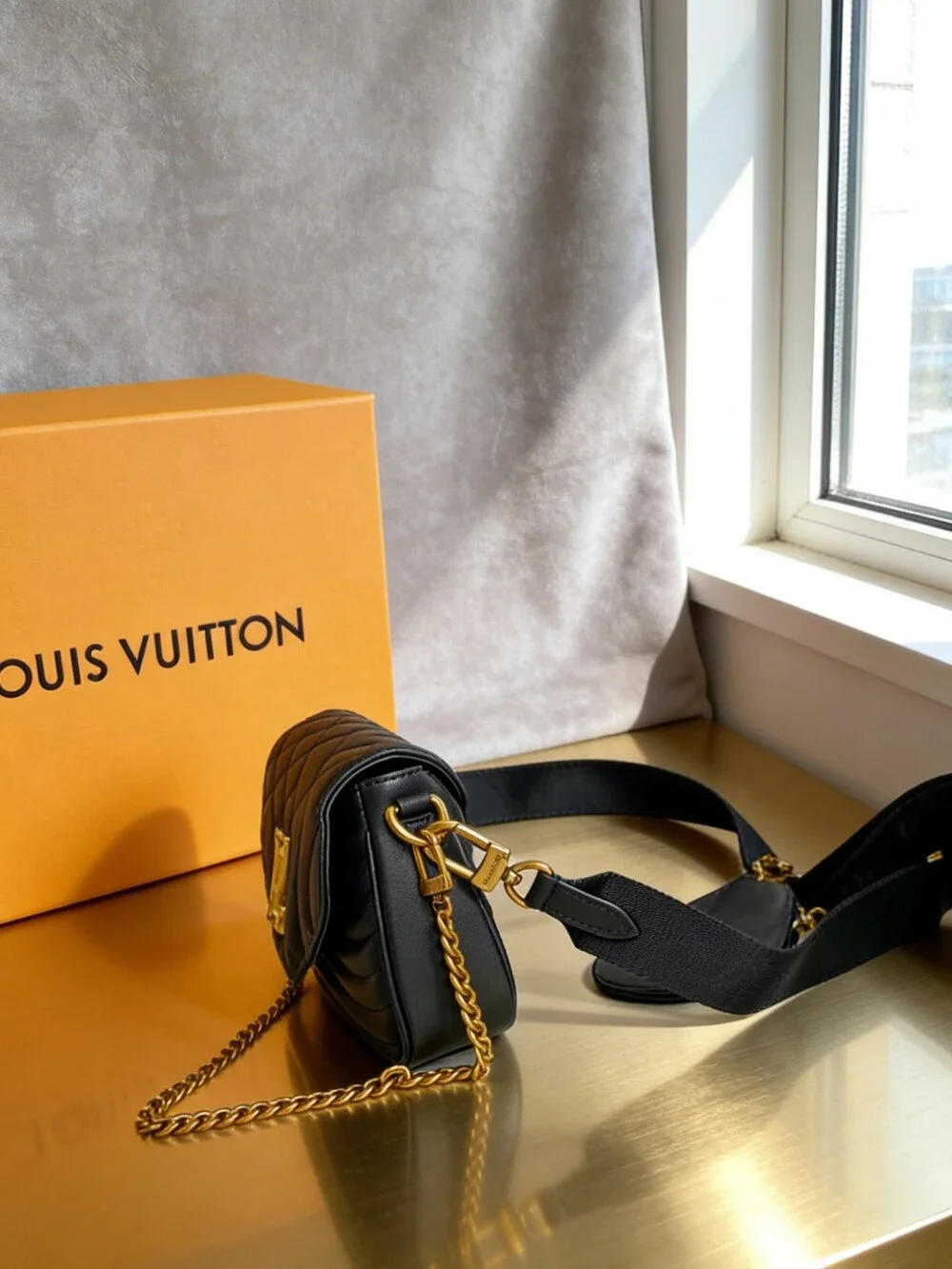 Louis Vuitton Multi Pochette Black Quilted Leather
